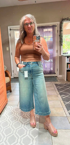 Judy Blue High Waist Marian Culotte with Side Shaping Seam Jeans Medium Warm Tinted Indigo