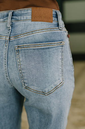 Judy Blue Mid Rise Classic Boyfriend Jeans