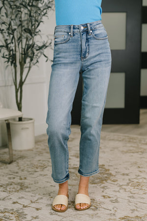 Judy Blue High Waist Tummy Control Peggy Ankle Straight Jean in Break Through Blue