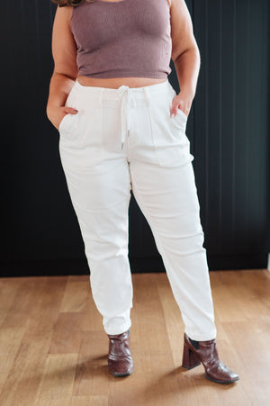 Judy Blue High Waist Drawstring Jogger Jeans in Ecru