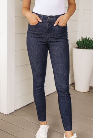 Judy Blue High Waist Tummy Control Non Distressed Skinny Jeans - size 24