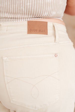 Judy Blue High Waist Garment Dyed Shorts in Bone