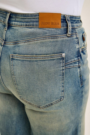 Judy Blue High Waist Marian Culotte with Side Shaping Seams Jeans Medium Warm Tinted Indigo