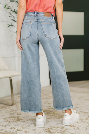 Judy Blue Mid Rise Ankle Wide Leg Hollywood Waistband Fray Hem Jeans