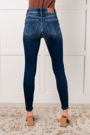 Judy Blue Mid Rise Dark Wash Brushed Thermal Skinny Jeans