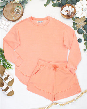 PREBOOK Vintage Wash Pullover - Peach