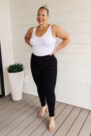 Judy Blue High Waist Tummy Control Classic Skinny Jeans in Black