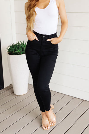 Judy Blue High Waist Tummy Control Classic Skinny Jeans in Black