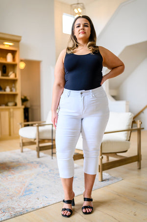 Judy Blue Mid Rise Certifiably Cool White Capris