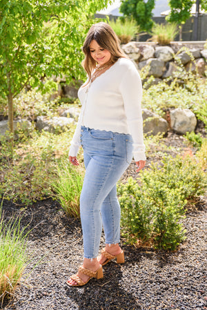 Judy Blue High Rise Button Fly Skinny Jeans - size 24