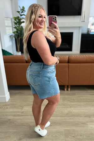 Judy Blue High Rise Non Distressed Light Wash Raw Hem Shorts