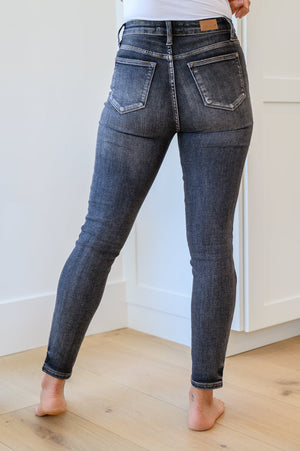 Judy Blue High Waist Front Yoke Skinny Black Wash Jeans